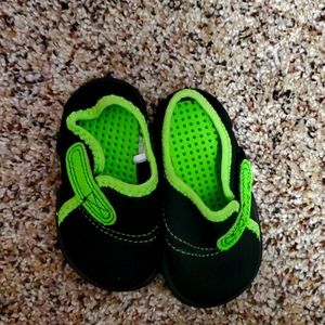 Water shoes